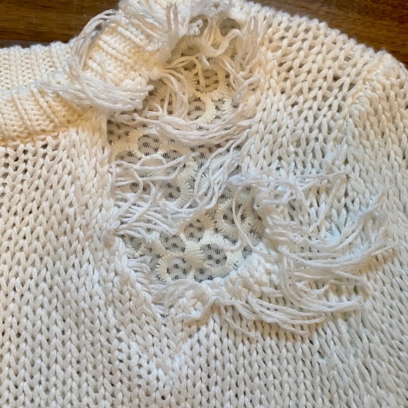 LF White Knit Sweater with Lace Detailing - Picture 2 of 4